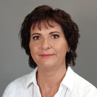 Lenka Romanová - Branch Manager