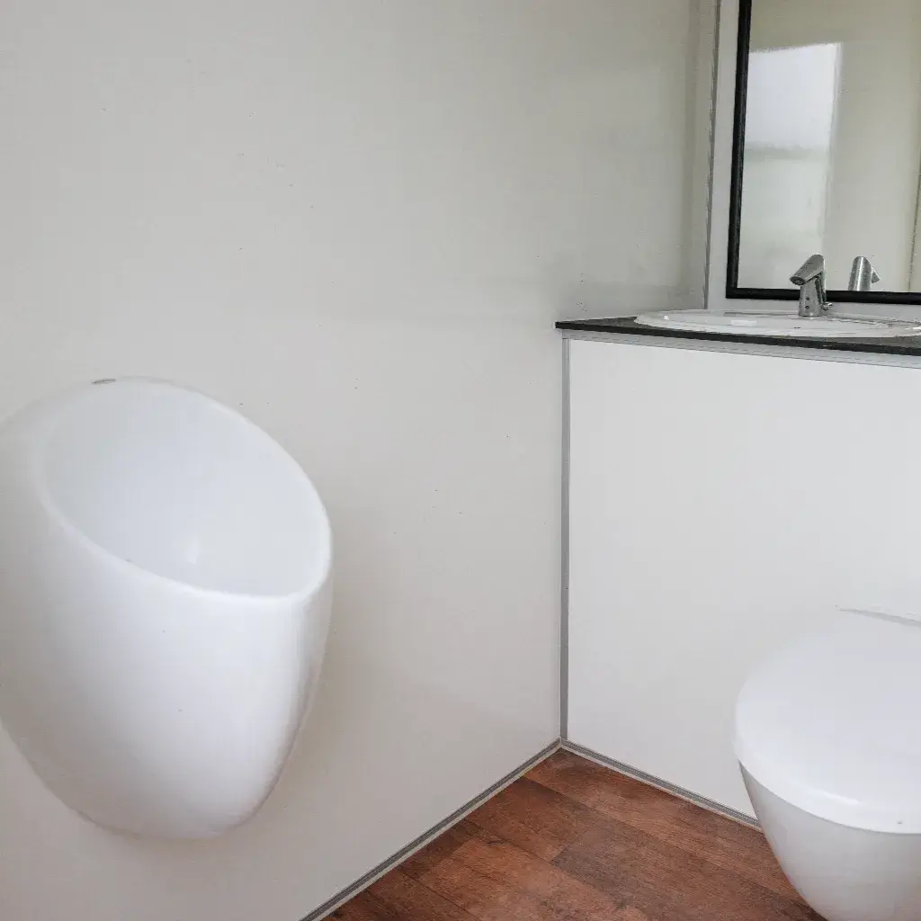 JOHNNY FIVE STAR  i Mini